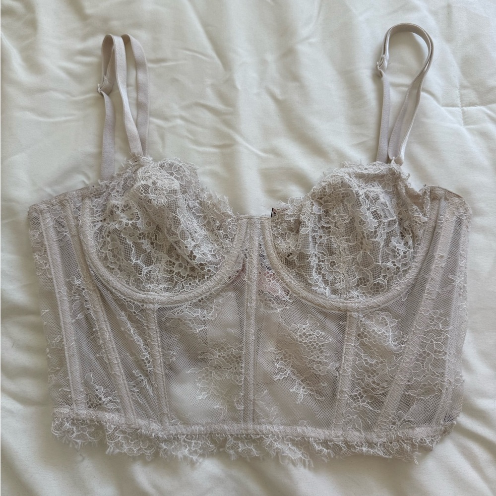 Victoria's Secret Corset top Lace Bustier in Cream